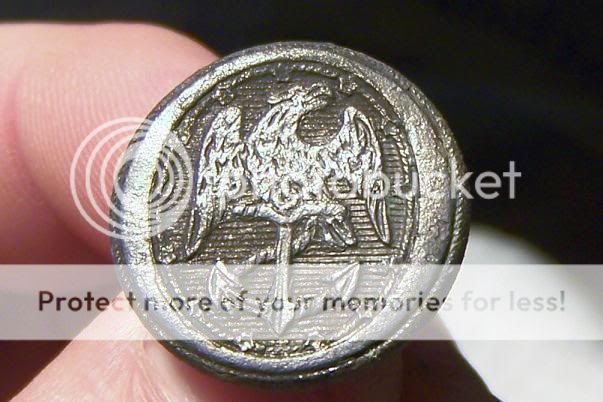 Navybuttoncleaned1.jpg