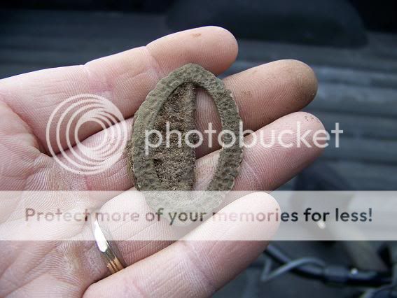 completekneebuckle.jpg