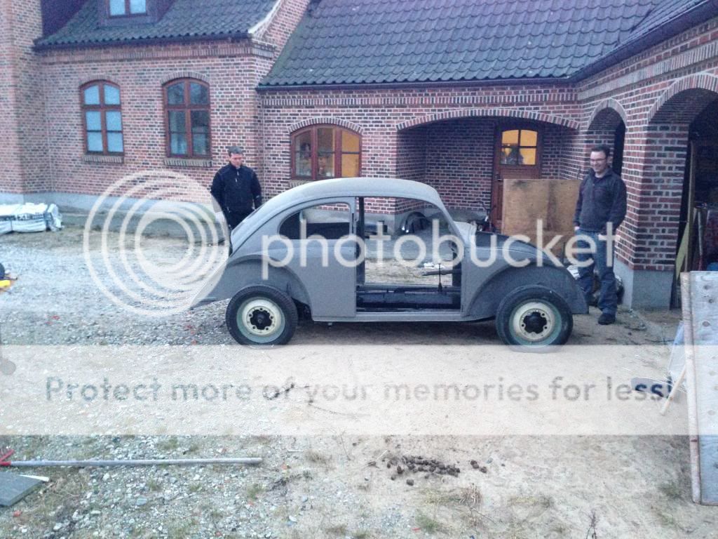 Image may have been reduced in size. Click image to view fullscreen.